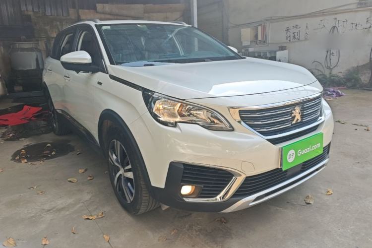 Used Peugeot 5008 2017 380THP 7-Seater Elite Edition Front Right 45 Deg