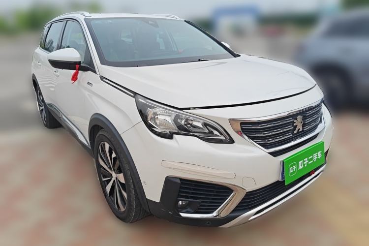 Used Peugeot 5008 2017 380THP 7-Seater Luxury Edition Front Right 45 Deg