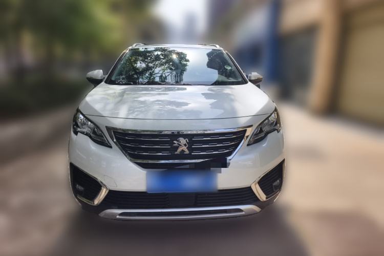 Used Peugeot 5008 2017 380THP 7-Seater Luxury Edition Front