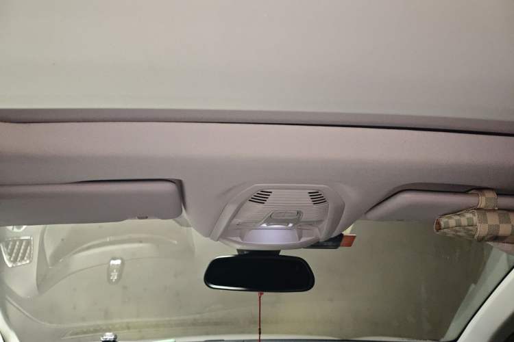 Used Peugeot 5008 2017 380THP 7-Seater Luxury Edition Headliner