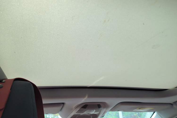 Used Peugeot 5008 2017 380THP 7-Seater Boundary-Free Edition Headliner
