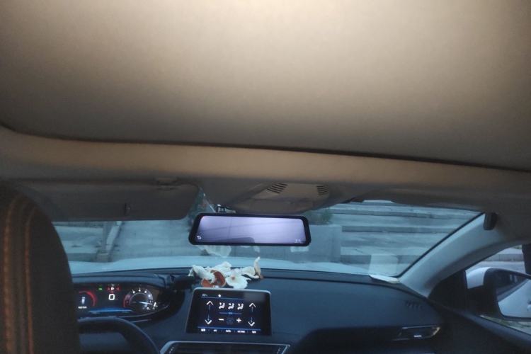 Used Peugeot 5008 2017 350THP 5-Seat Elite Edition Headliner