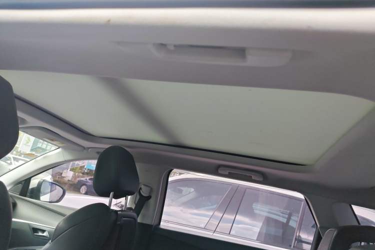 Used Peugeot 5008 2017 350THP 7-Seater Elite Edition Headliner