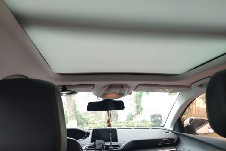 Used Peugeot 5008 2017 350THP 7-Seater Elite Edition Headliner
