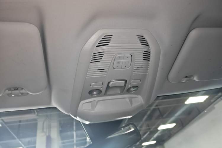 Used Peugeot 5008 2017 350THP 7-Seater Elite Edition Headliner