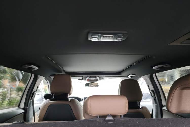 Used Peugeot 5008 2017 380THP 7-Seater Luxury GT Edition Headliner