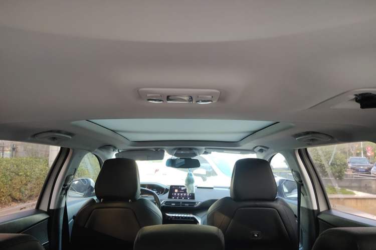Used Peugeot 5008 2017 380THP 7-Seater Boundary-Free Edition Headliner