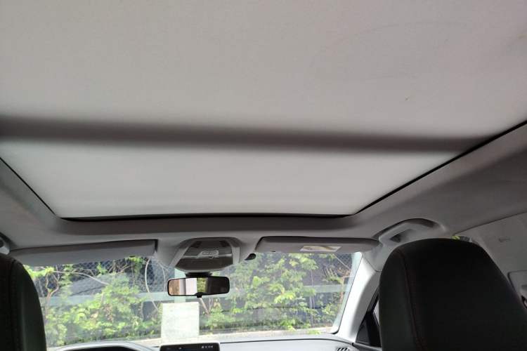 Used Peugeot 5008 2017 350THP 7-Seater Elite Edition Headliner