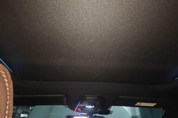 Used Peugeot 5008 2017 380THP 7-Seater Luxury GT Edition Headliner