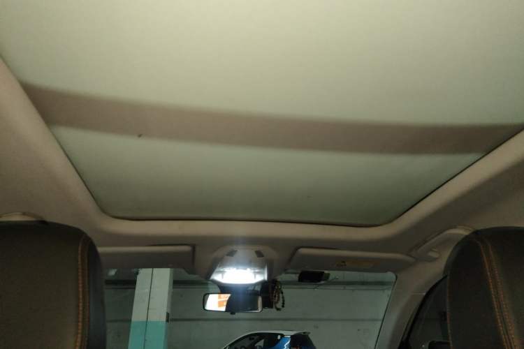 Used Peugeot 5008 2017 350THP 7-Seater Elite Edition Headliner