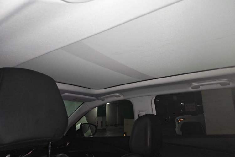 Used Peugeot 5008 2017 380THP 7-Seater Boundary-Free Edition Headliner