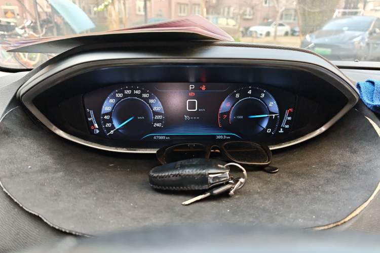 Used Peugeot 5008 2017 350THP 7-Seater Elite Edition Instrument Cluster
