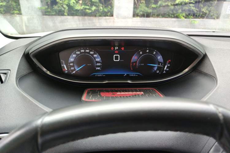 Used Peugeot 5008 2017 350THP 7-Seater Elite Edition Instrument Cluster