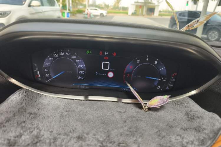 Used Peugeot 5008 2017 380THP 7-Seater Luxury Edition Instrument Cluster