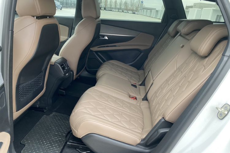 Used Peugeot 5008 2017 380THP 7-Seater Luxury GT Edition Interior 2
