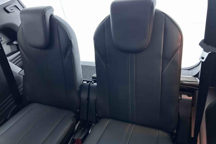 Used Peugeot 5008 2017 380THP 7-Seater Elite Edition Interior 5