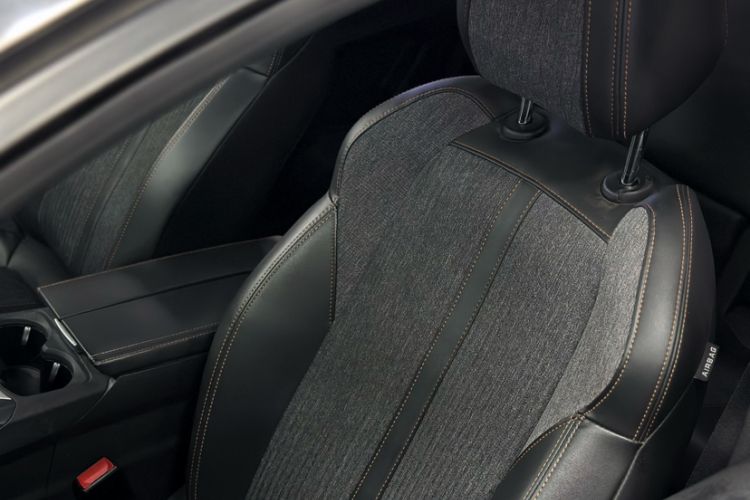 Used Peugeot 5008 2017 380THP 7-Seater Elite Edition Interior 5