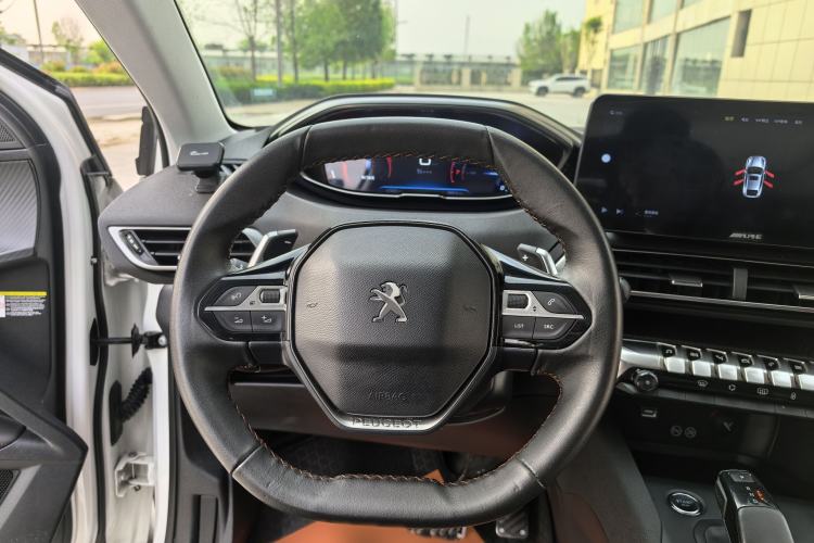Used Peugeot 5008 2017 380THP 7-Seater Elite Edition Interior 5