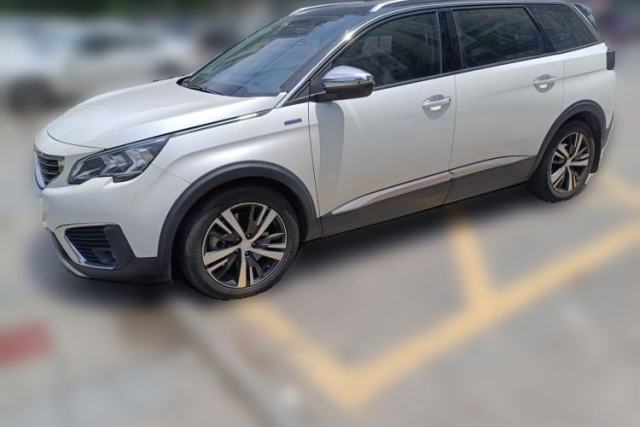 Used Peugeot 5008 2017 380THP 7-Seater Boundary-Free Edition