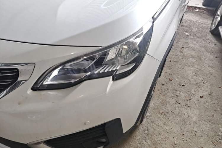 Used Peugeot 5008 2017 380THP 7-Seater Elite Edition Left Front Headlight