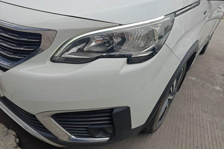 Used Peugeot 5008 2017 350THP 7-Seater Elite Edition Left Front Headlight