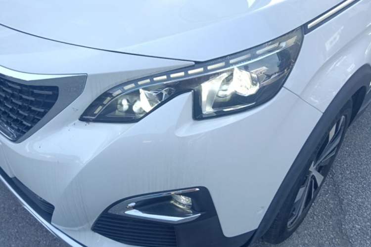 Used Peugeot 5008 2017 380THP 7-Seater Luxury GT Edition Left Front Headlight