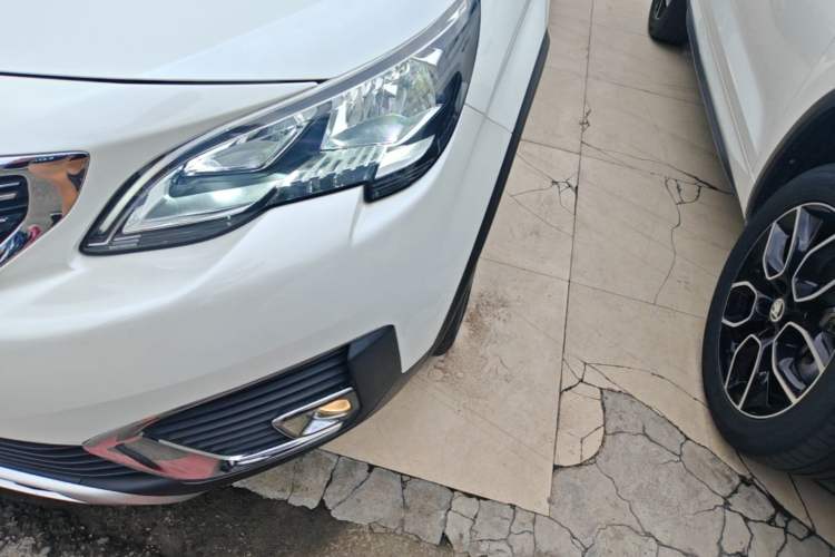 Used Peugeot 5008 2017 380THP 7-Seater Boundary-Free Edition Left Front Headlight