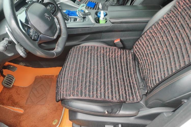 Used Peugeot 5008 2017 380THP 7-Seater Elite Edition Left Front Seat