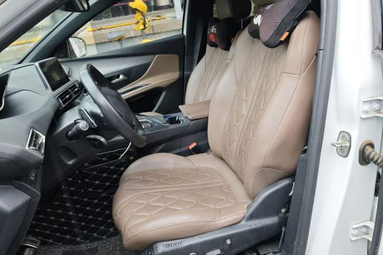 Used Peugeot 5008 2017 380THP 7-Seater Luxury GT Edition Left Front Seat