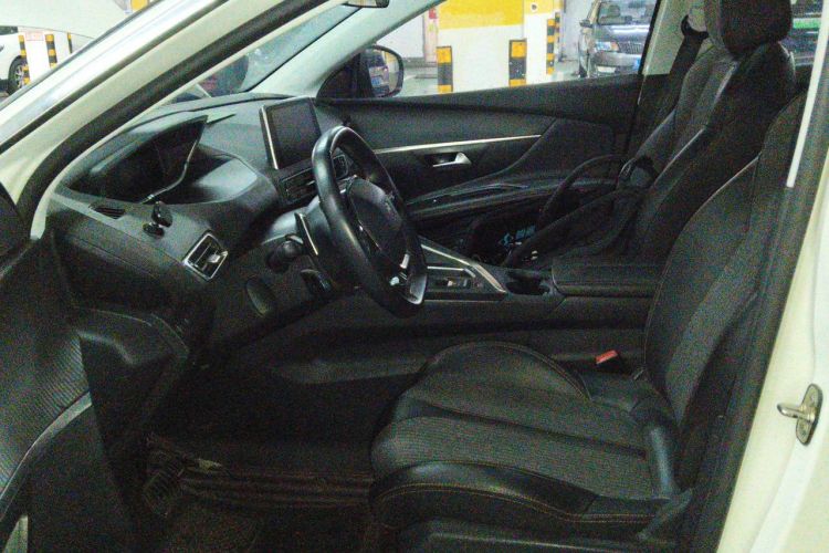 Used Peugeot 5008 2017 350THP 5-Seat Elite Edition Left Front Seat