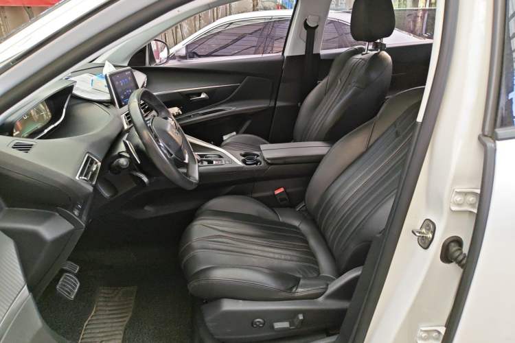 Used Peugeot 5008 2017 380THP 7-Seater Boundary-Free Edition Left Front Seat