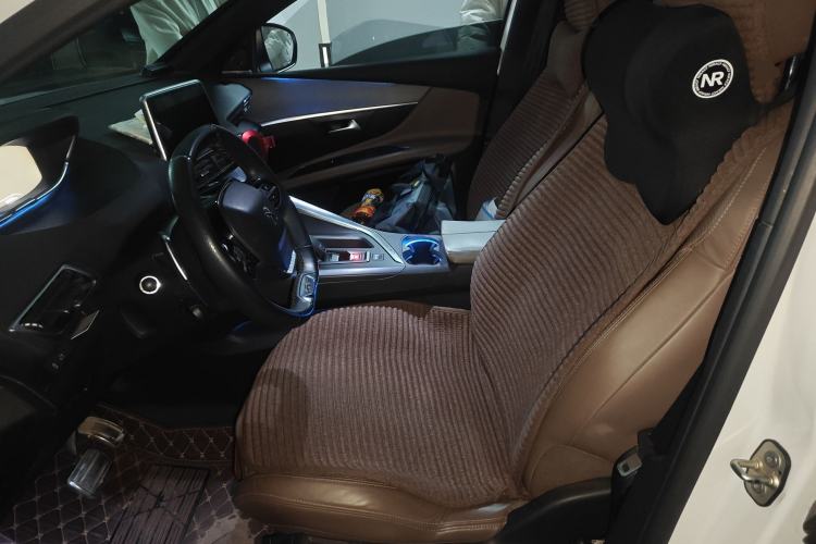 Used Peugeot 5008 2017 380THP 7-Seater Luxury GT Edition Left Front Seat