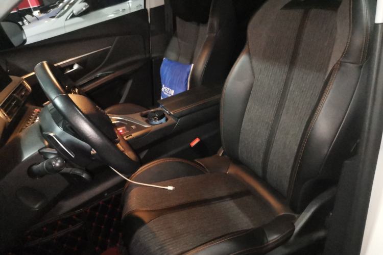 Used Peugeot 5008 2017 350THP 7-Seater Elite Edition Left Front Seat