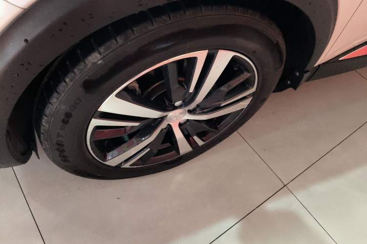 Used Peugeot 5008 2017 350THP 5-Seat Elite Edition Left Front Wheel Hub