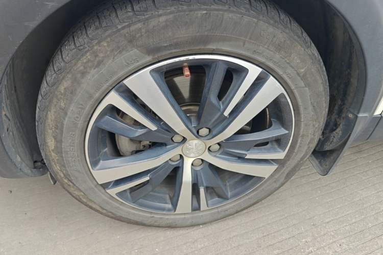Used Peugeot 5008 2017 350THP 7-Seater Elite Edition Left Front Wheel Hub