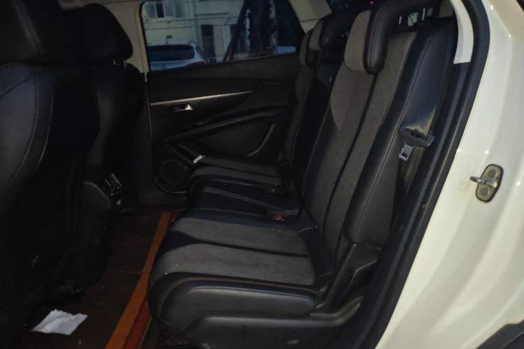 Used Peugeot 5008 2017 350THP 7-Seater Elite Edition Left Rear Seat