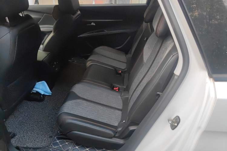 Used Peugeot 5008 2017 380THP 7-Seater Elite Edition Left Rear Seat