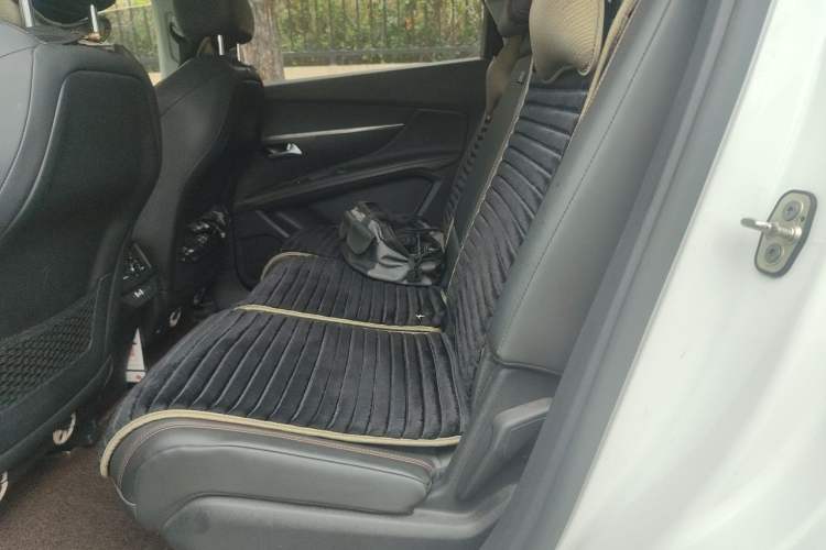 Used Peugeot 5008 2017 380THP 7-Seater Elite Edition Left Rear Seat