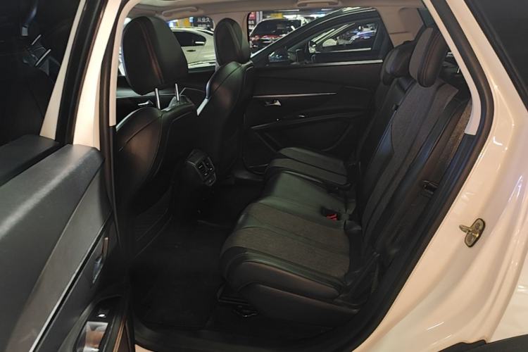 Used Peugeot 5008 2017 380THP 7-Seater Elite Edition Left Rear Seat