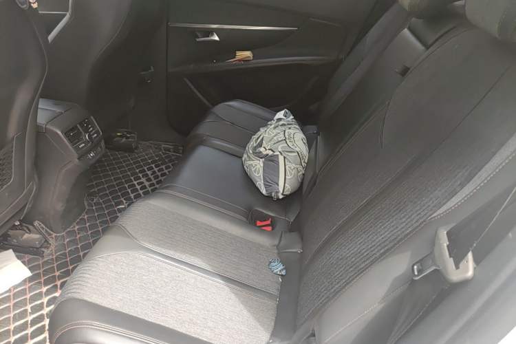 Used Peugeot 5008 2017 380THP 7-Seater Elite Edition Left Rear Seat