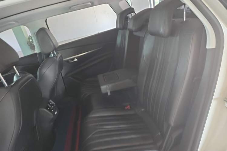 Used Peugeot 5008 2017 380THP 7-Seater Luxury Edition Left Rear Seat