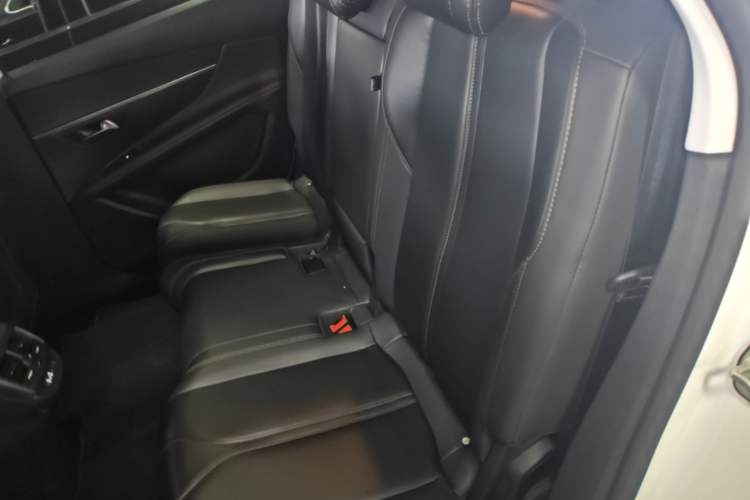 Used Peugeot 5008 2017 350THP 7-Seater Elite Edition Left Rear Seat