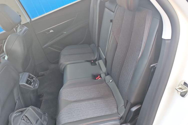 Used Peugeot 5008 2017 380THP 7-Seater Elite Edition Left Rear Seat