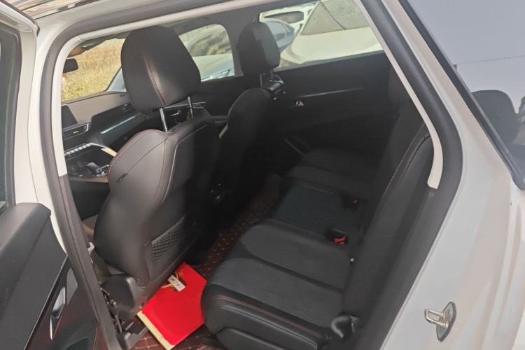 Used Peugeot 5008 2017 380THP 7-Seater Elite Edition Left Rear Seat