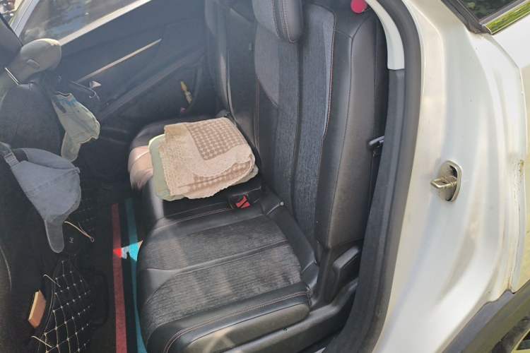 Used Peugeot 5008 2017 350THP 7-Seater Elite Edition Left Rear Seat