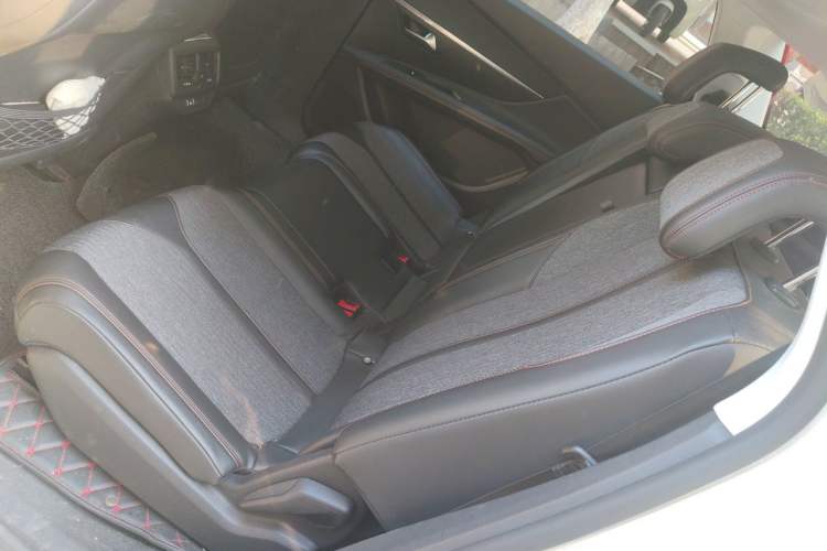 Used Peugeot 5008 2017 350THP 7-Seater Elite Edition Left Rear Seat