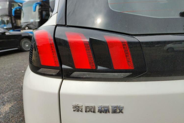 Used Peugeot 5008 2017 350THP 7-Seater Elite Edition Left Rear Taillight