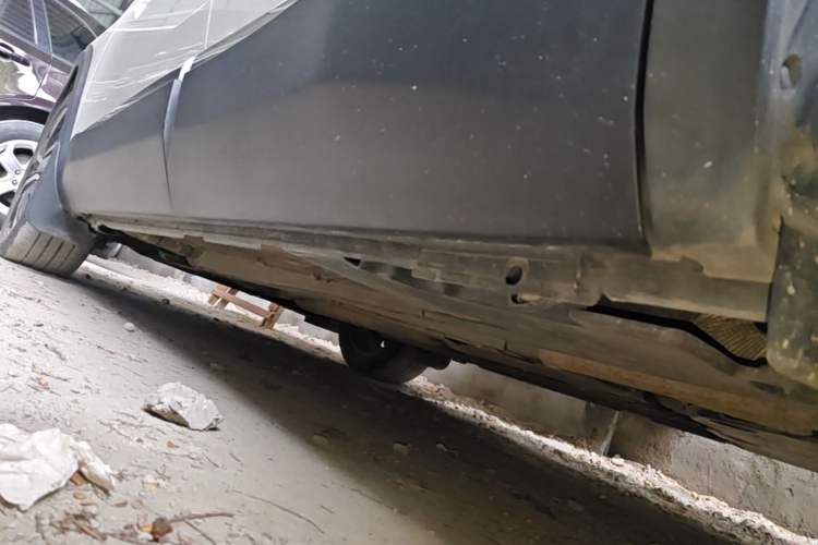 Used Peugeot 5008 2017 380THP 7-Seater Elite Edition Left Side Sill