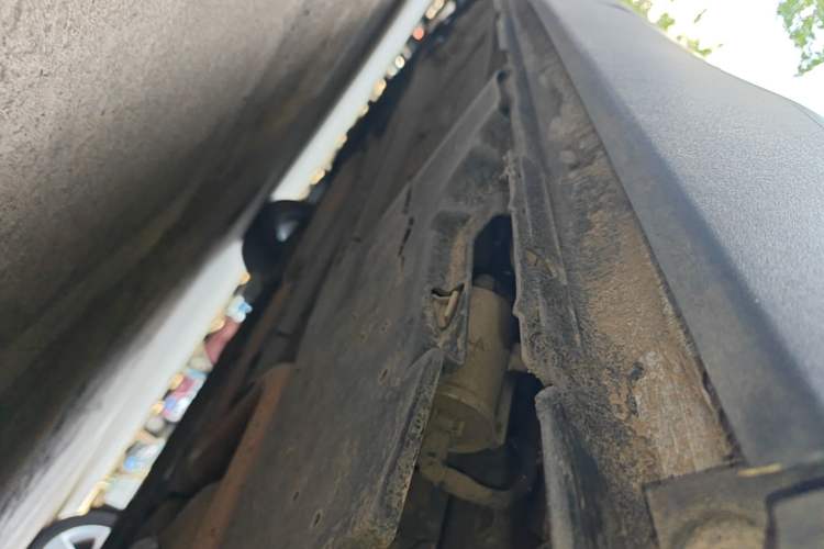 Used Peugeot 5008 2017 380THP 5-Seater Elite Edition Left Side Sill