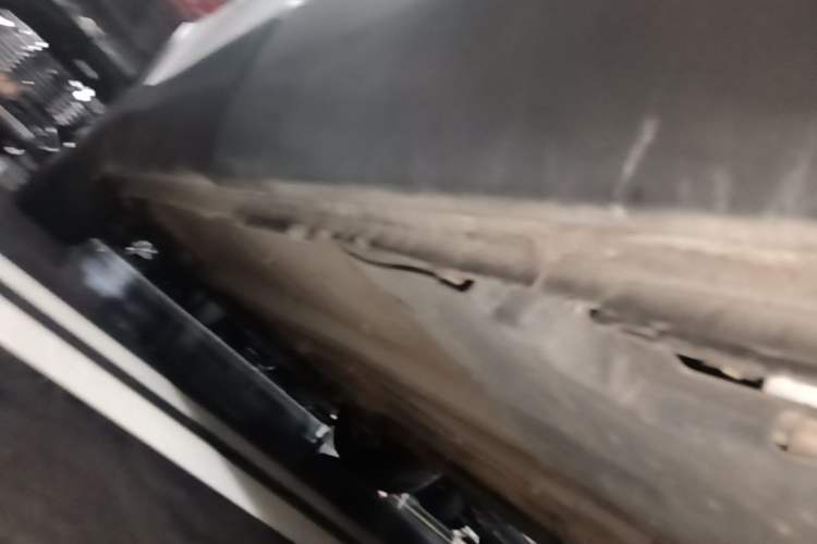 Used Peugeot 5008 2017 350THP 7-Seater Elite Edition Left Side Sill